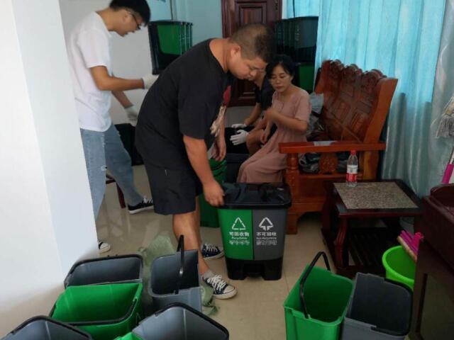 泥溪镇分类草莓污污视频设备“上岗”